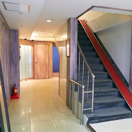 Travelers A Korea Hostel Seoul Exterior foto