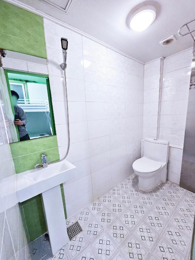 Travelers A Korea Hostel Seoul Exterior foto