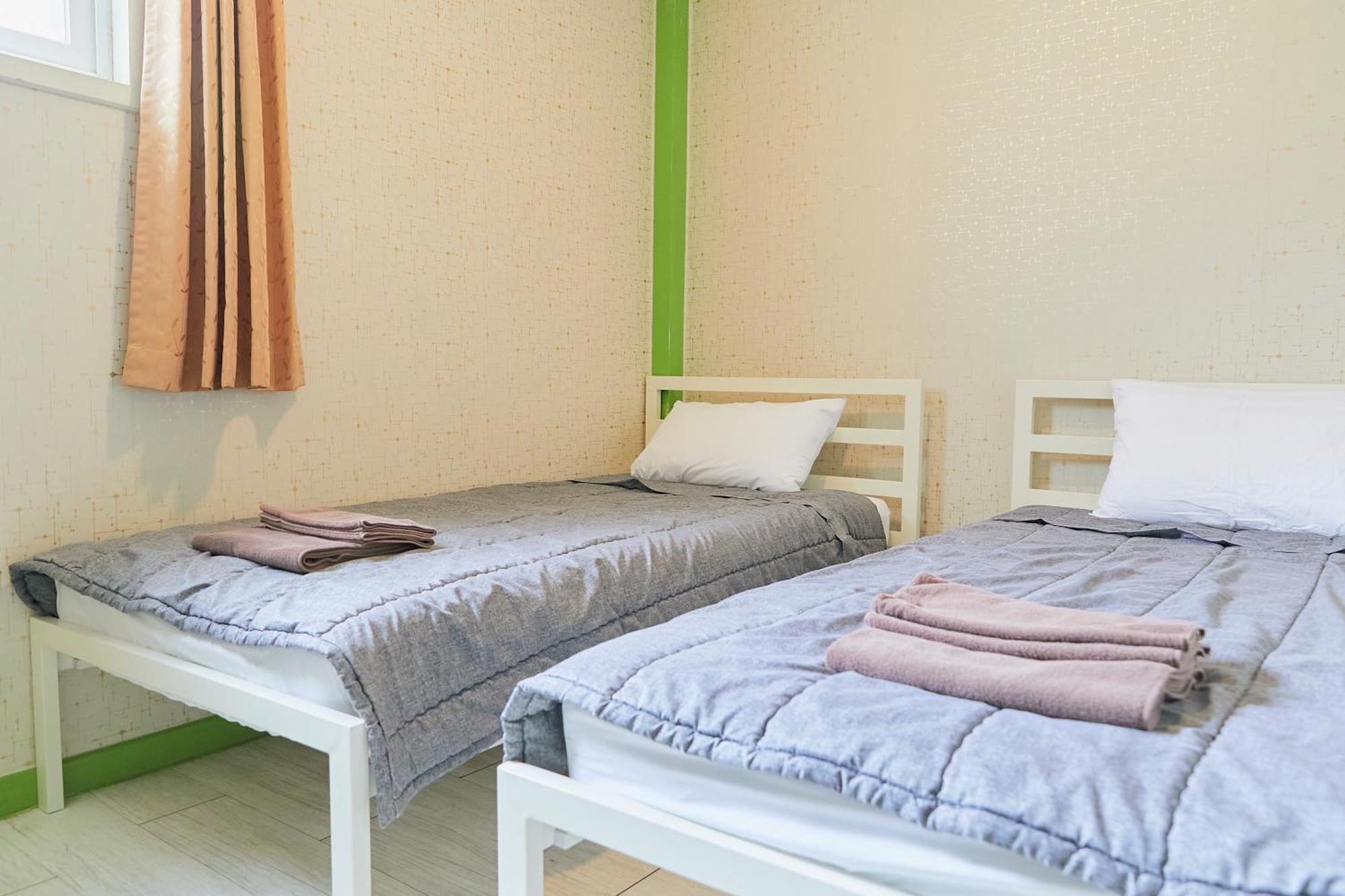 Travelers A Korea Hostel Seoul Exterior foto