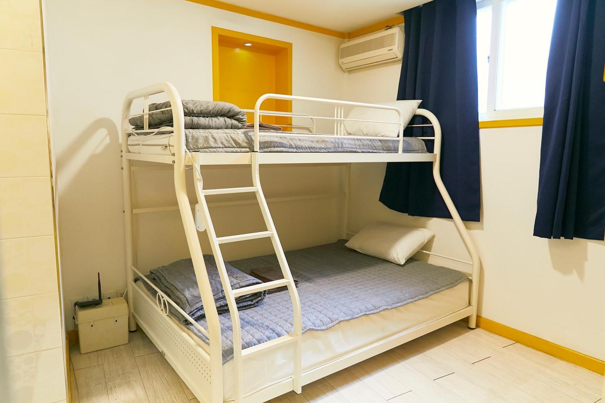 Travelers A Korea Hostel Seoul Exterior foto